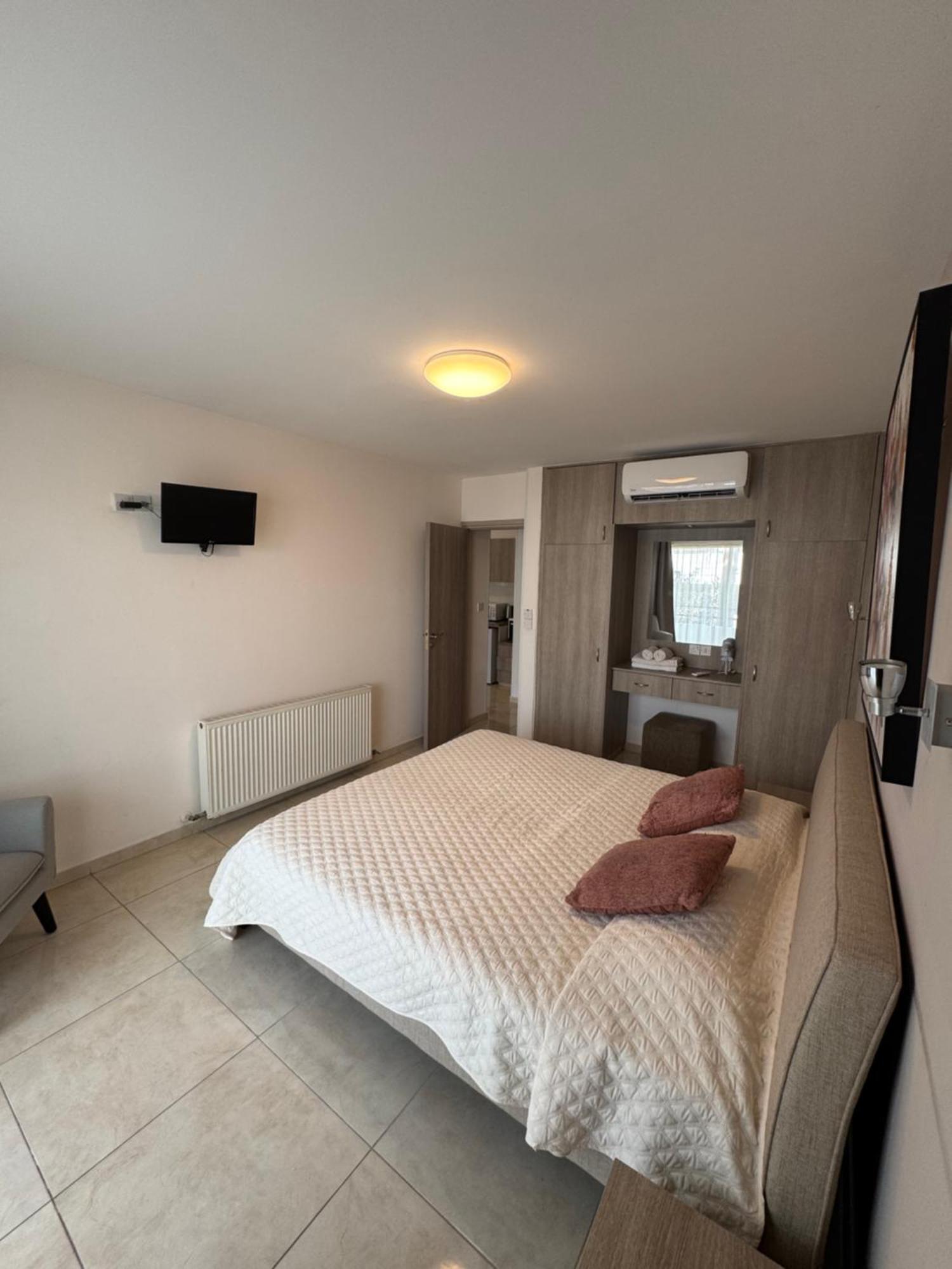 Marianna Hotel Apartments Limassol Eksteriør billede