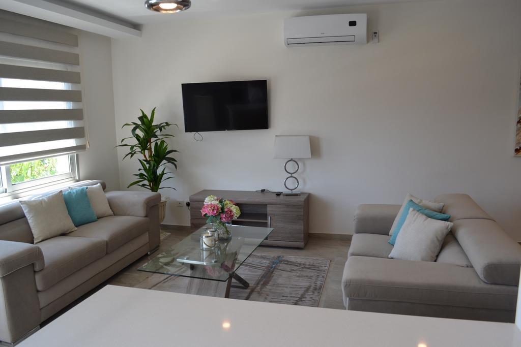 Marianna Hotel Apartments Limassol Eksteriør billede
